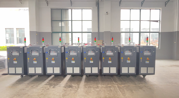 8台高温模温机发货