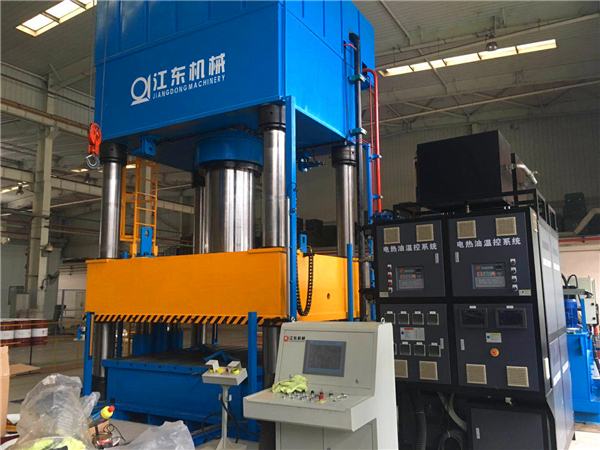 复合材料油温机选型 复合材料油温机选型