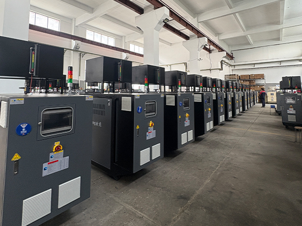 96KW300度油温机发货